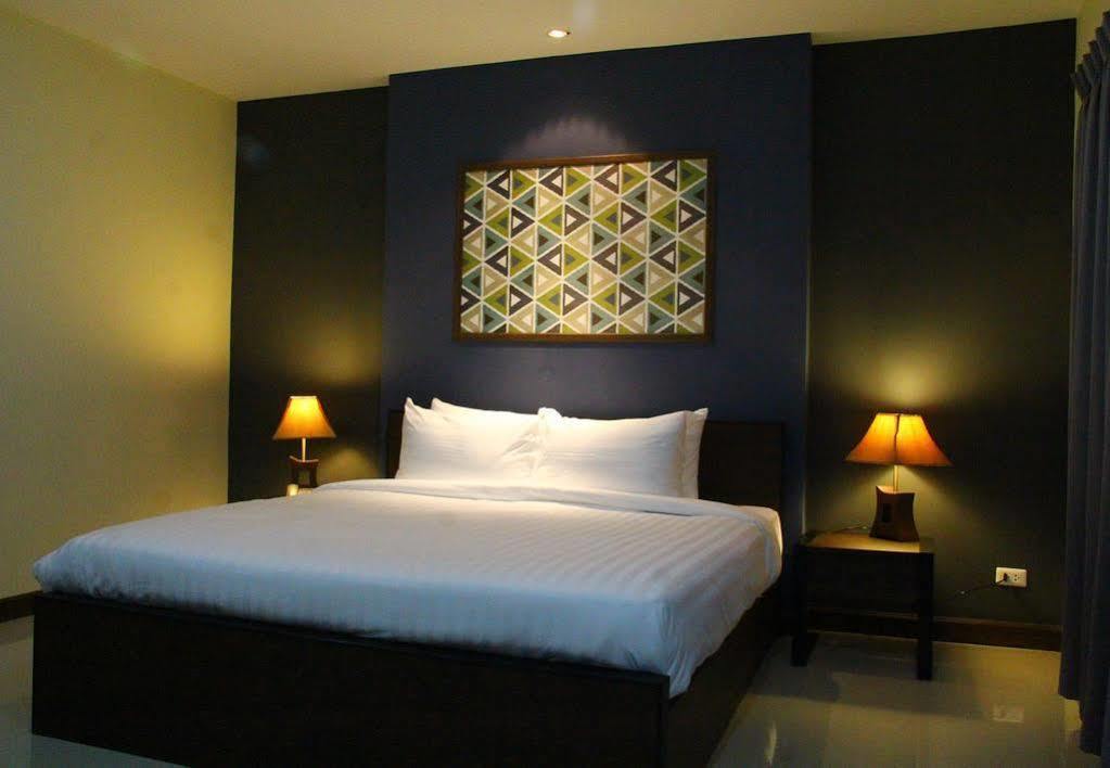 Aparthotel Ma Chic & Cozy Lampang Esterno foto