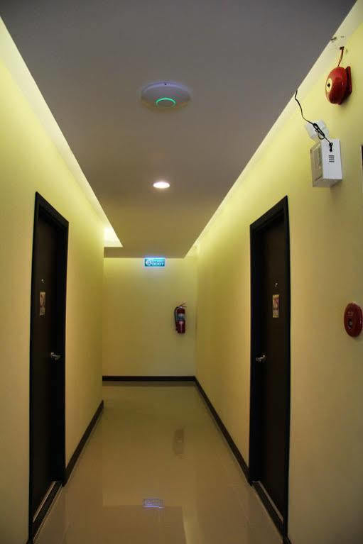 Aparthotel Ma Chic & Cozy Lampang Esterno foto